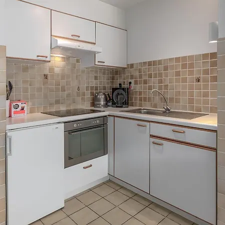 Vierbarke 47 Met Parking Holiday home Nieuwpoort